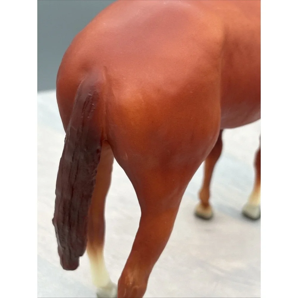 Secretariat #435 1995 Chestnut Breyer Horse Collectable USA